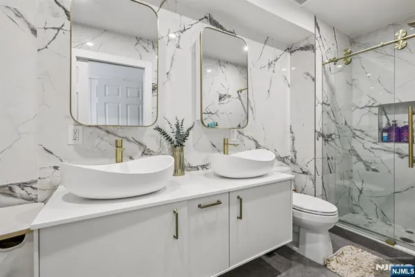 $6,950 | 458 Buffalo Court, Unit 458, West New York, NJ 07093