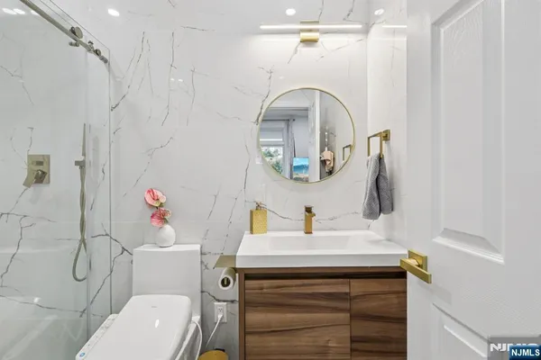 $6,950 | 458 Buffalo Court, Unit 458, West New York, NJ 07093