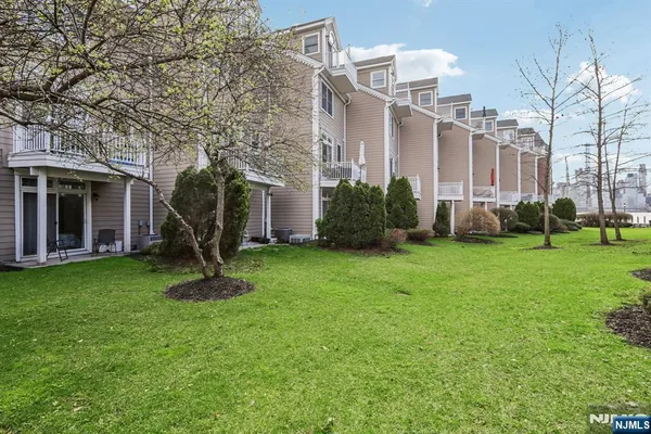 $6,950 | 458 Buffalo Court, Unit 458, West New York, NJ 07093