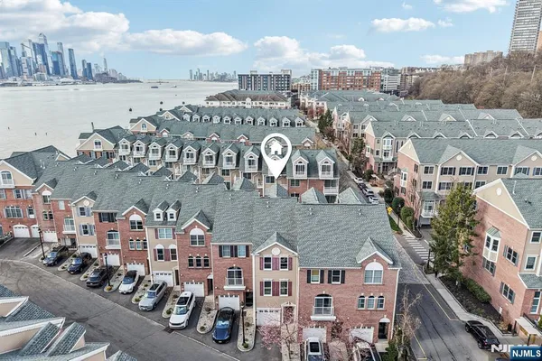 $6,950 | 458 Buffalo Court, Unit 458, West New York, NJ 07093