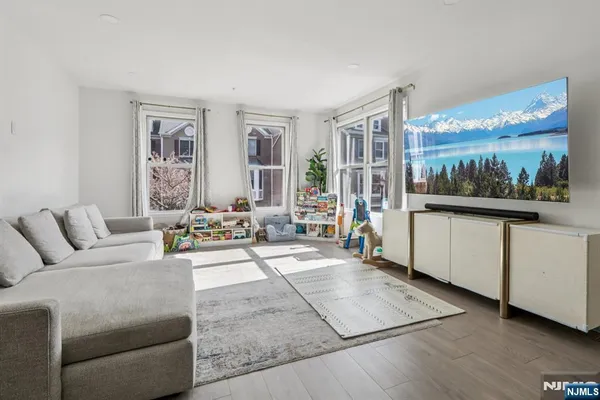 $6,950 | 458 Buffalo Court, Unit 458, West New York, NJ 07093