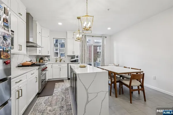 $6,950 | 458 Buffalo Court, Unit 458, West New York, NJ 07093