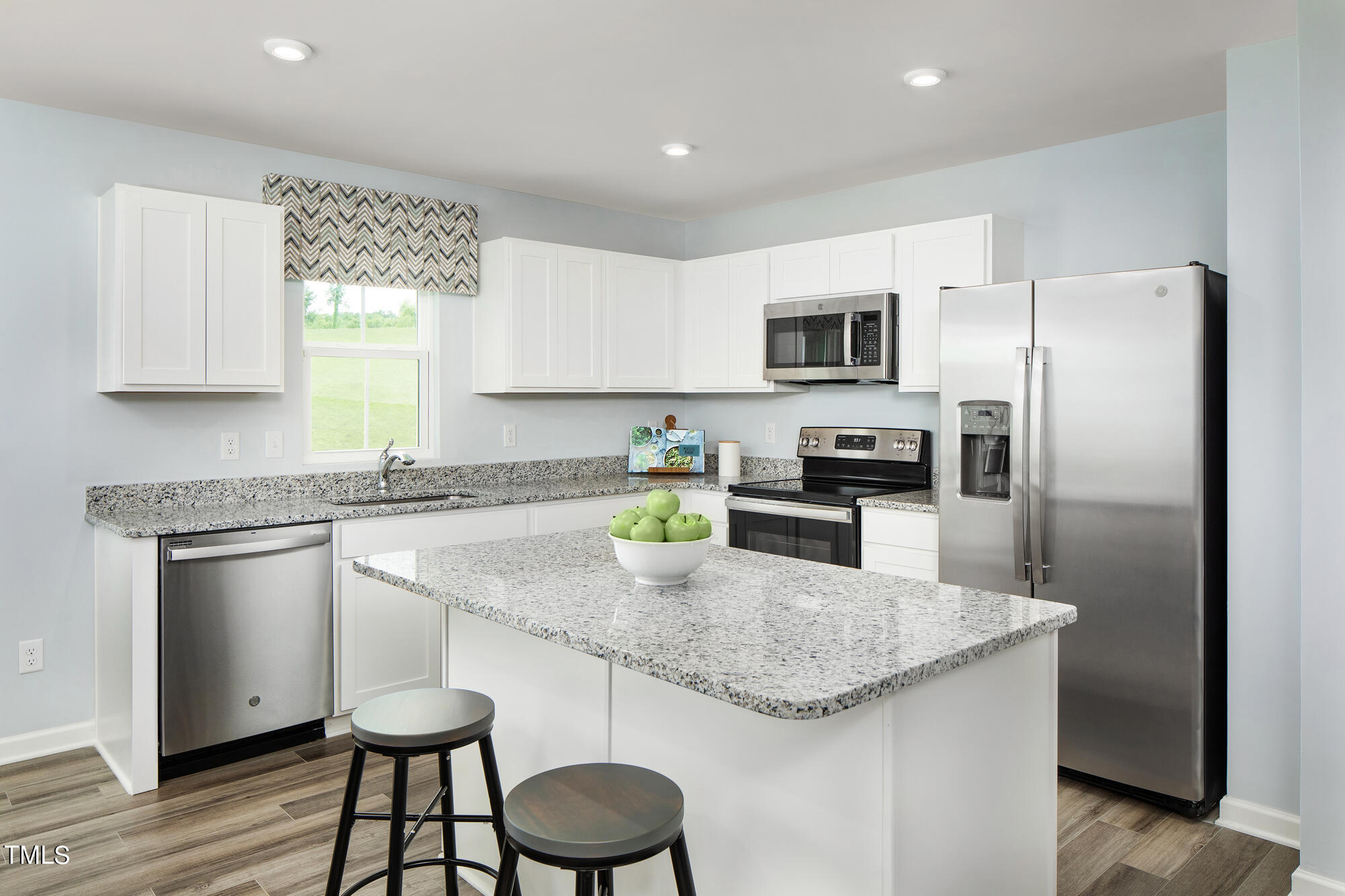 6801 Tarik Lane Raleigh, NC 27610 - Photo 4 of 13 VM_POPLAR_CEDAR_RIDGE_08