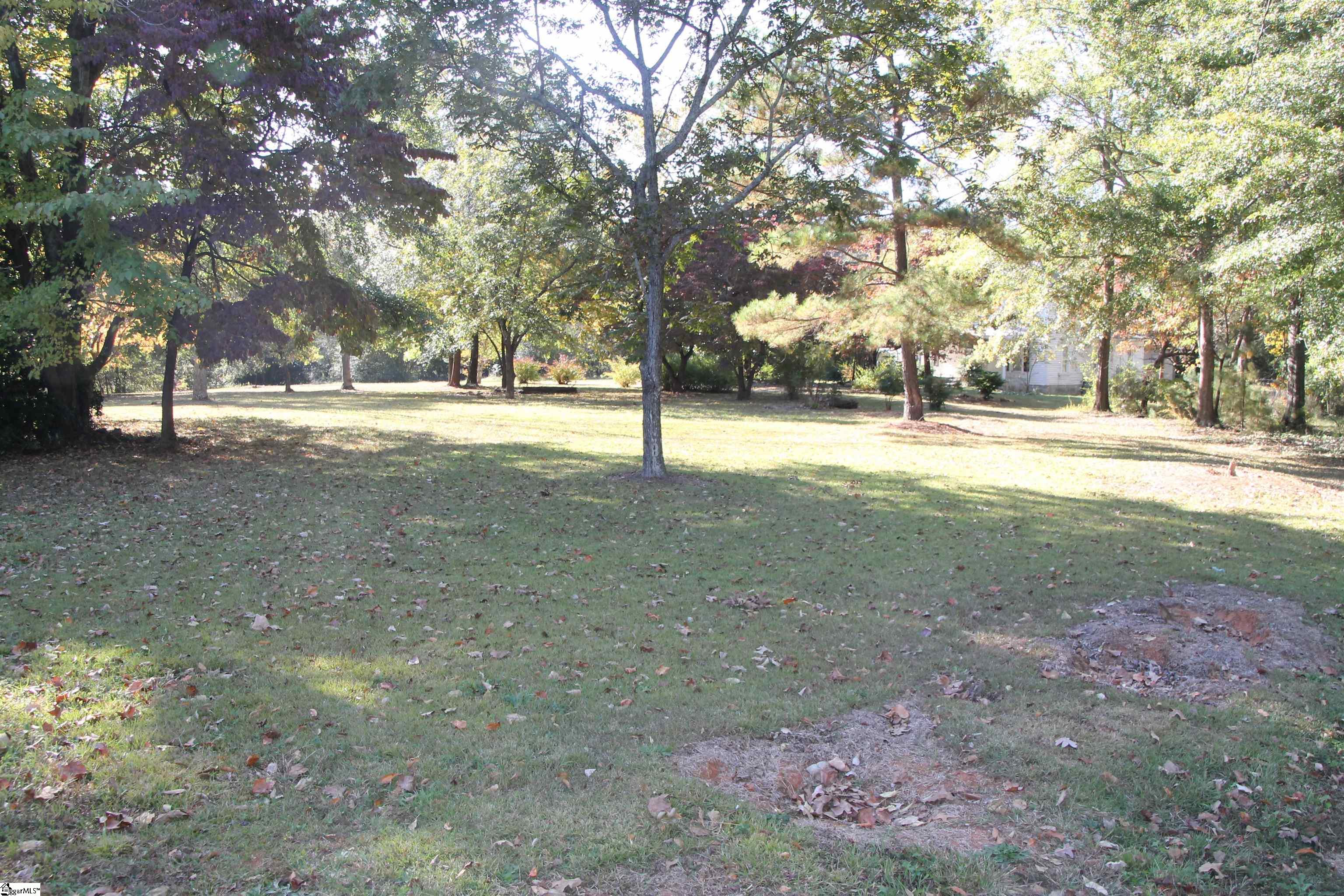 807 Jacobs Road Greenville, SC 29605 - Photo 1 of 7 Gallery Image 1