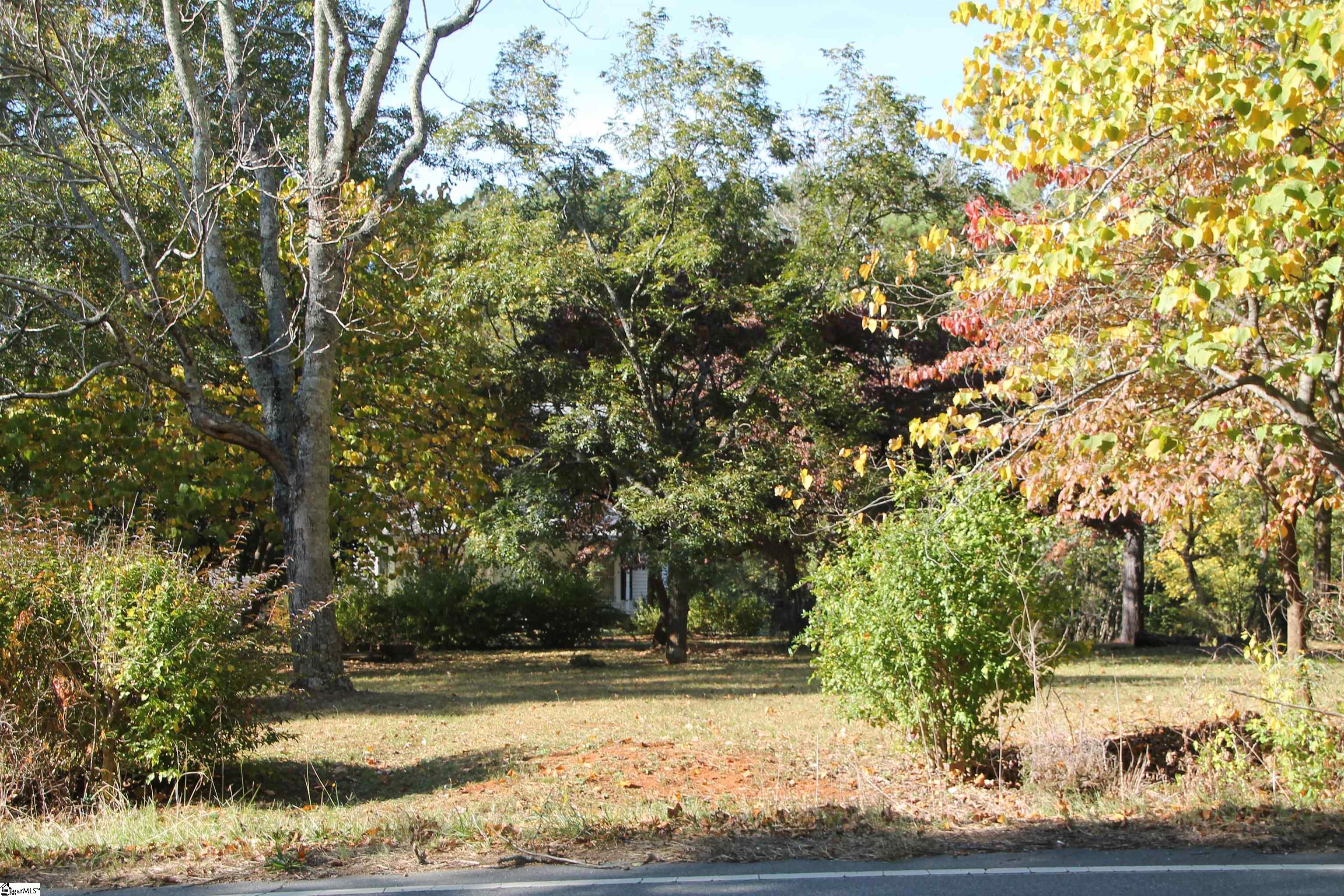 807 Jacobs Road Greenville, SC 29605 - Photo 2 of 7 Gallery Image 2