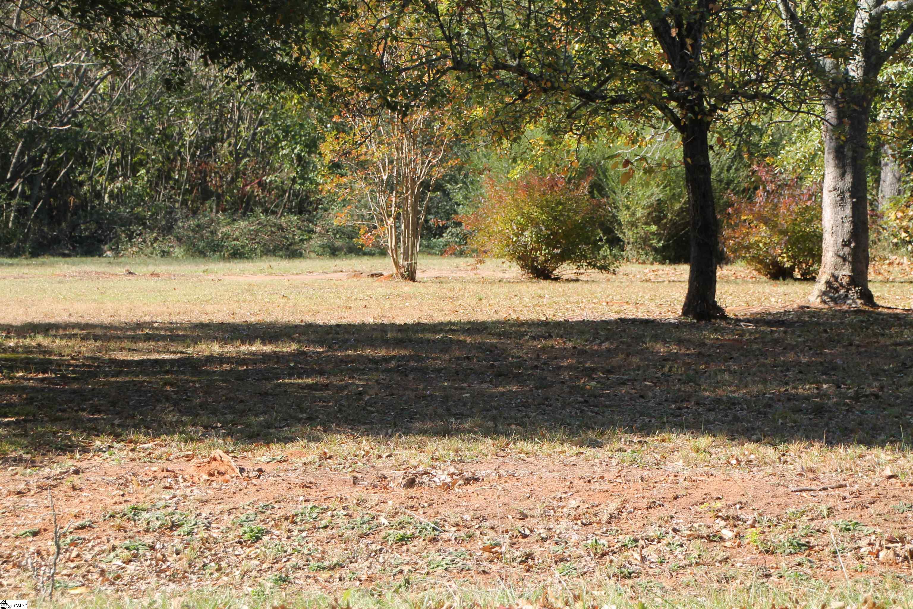 807 Jacobs Road Greenville, SC 29605 - Photo 3 of 7 Gallery Image 3