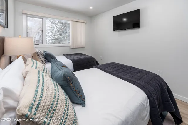 $11,000 | 100 East Dean Street, Unit 1D, Aspen, CO 81611