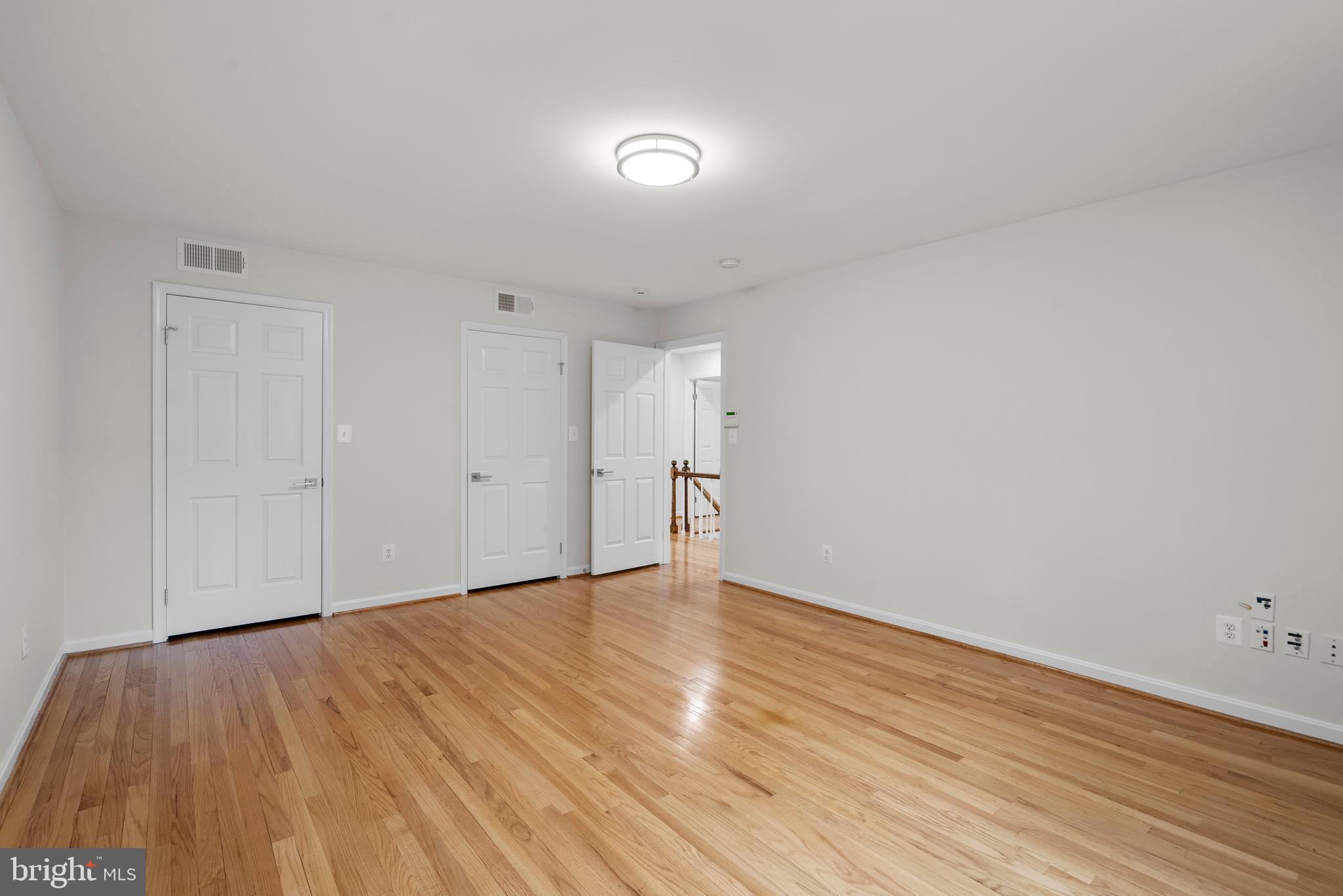 15720 Comus Road Clarksburg, MD 20871 - Photo 41 of 68 Bedroom #3 with 2 closets