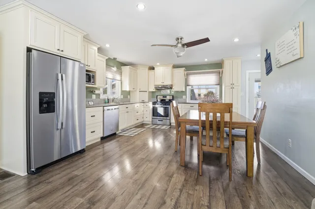 $274,900 | 86 Pioneer Court, Fond du Lac, WI 54935