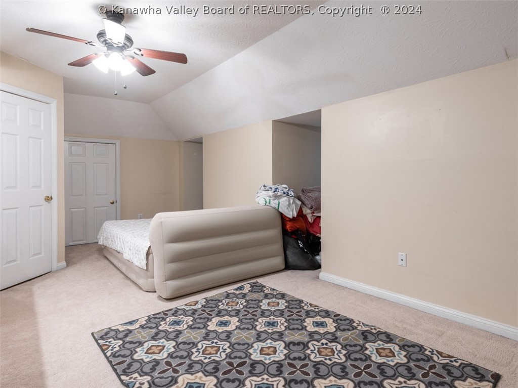 15 Holly Circle Winfield, WV 25213 - Photo 21 of 26 Gallery Image 21