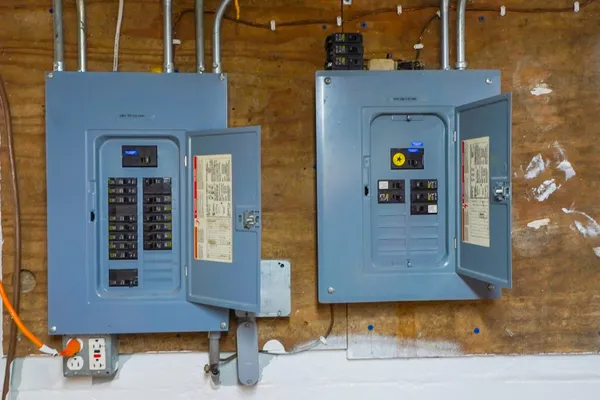 $341,000 | 1205 South 74th Street, Unit 1207, West Allis, WI 53214