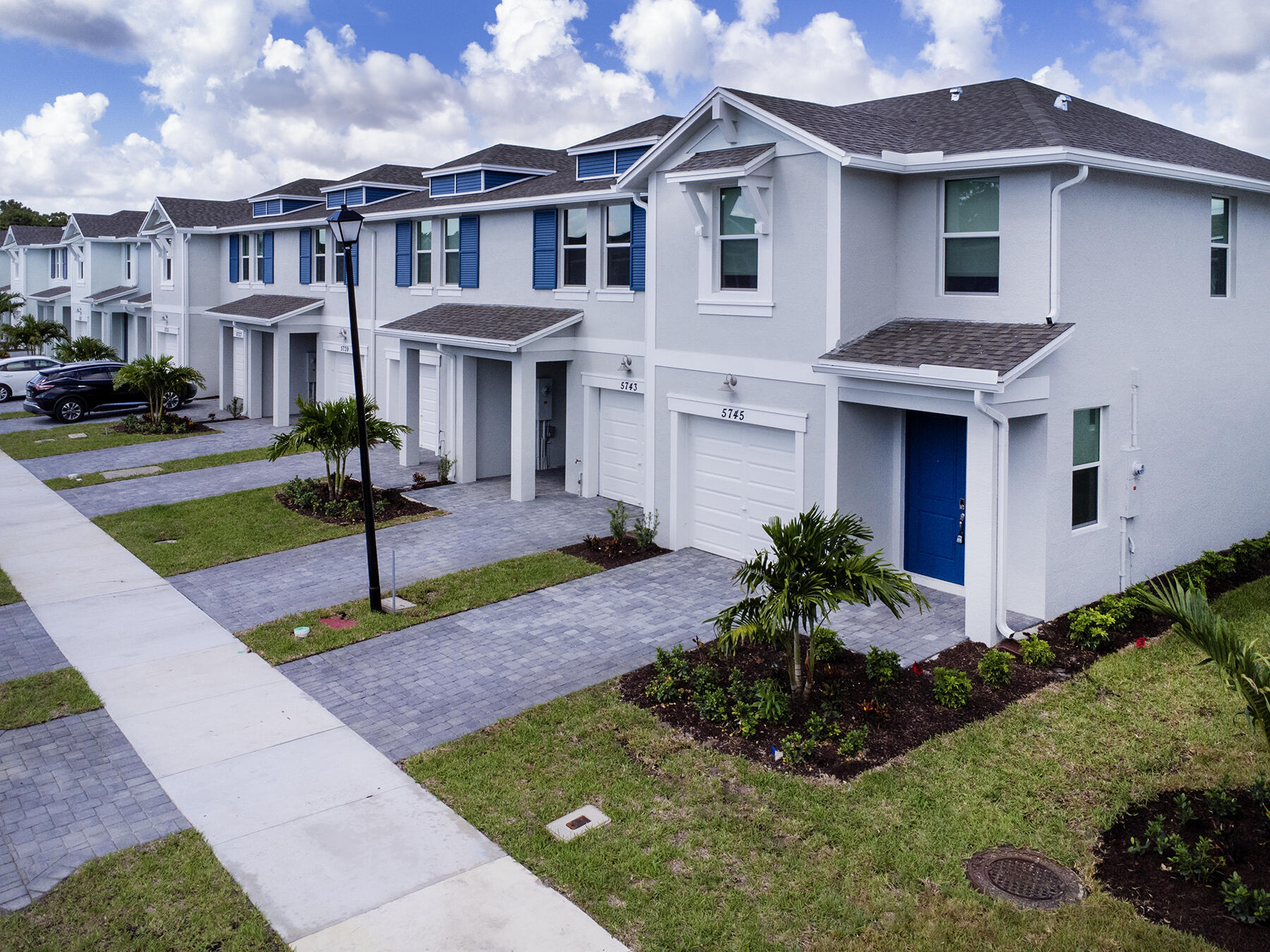 5745 Southeast Edgewater Circle Stuart, FL 34997 - Photo 33 of 38 DJI_0397-LS-EDIT-2
