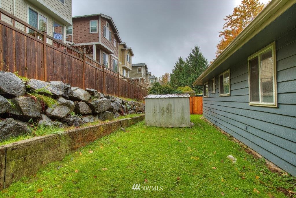 17022 113th Avenue Southeast Renton, WA 98055 - Photo 14 of 15 Gallery Image 14