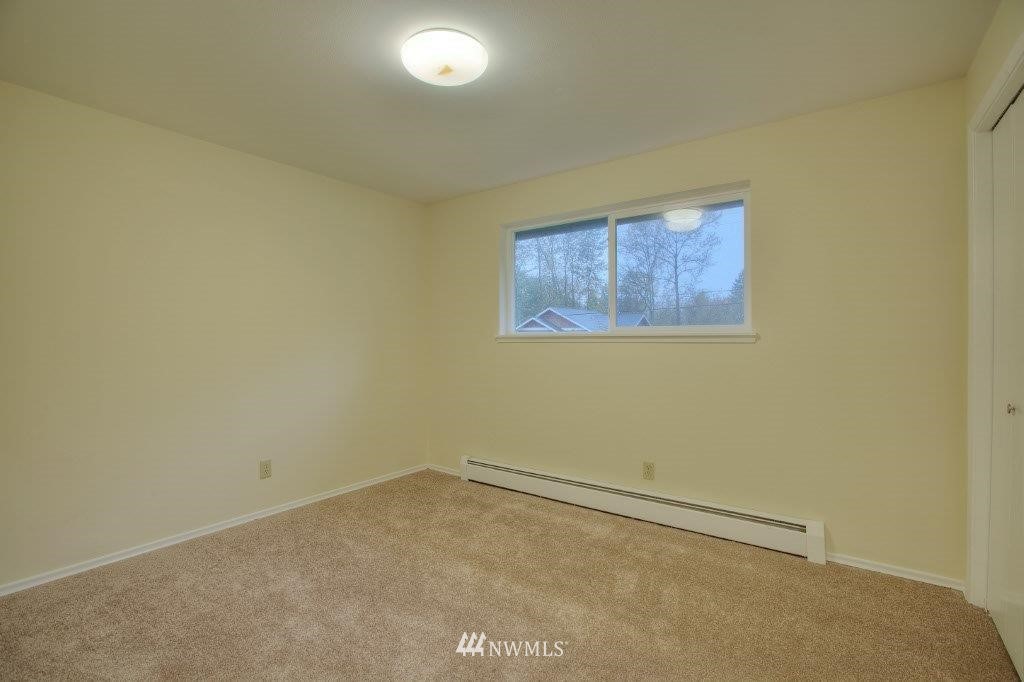 17022 113th Avenue Southeast Renton, WA 98055 - Photo 8 of 15 Gallery Image 8