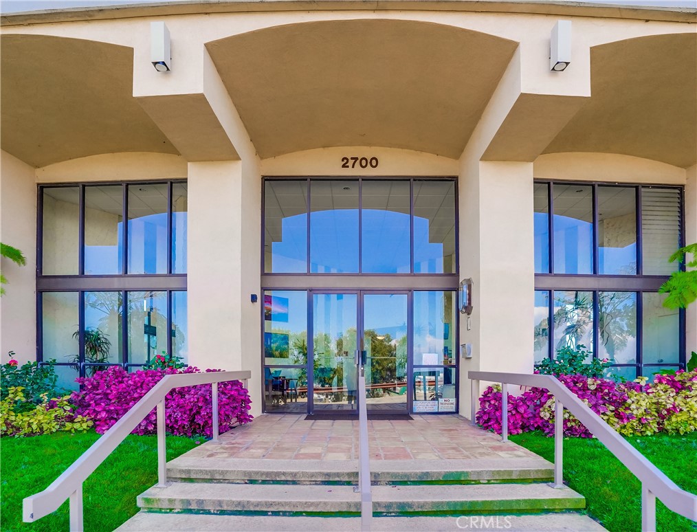 2700 East Panorama Dr Unit 208  