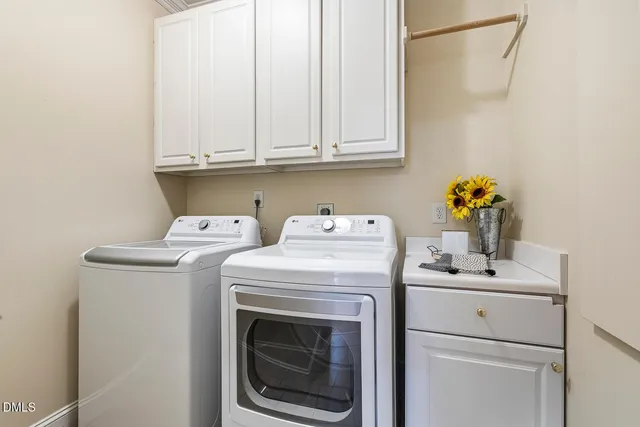 $975,000 | 1505 October Road, Raleigh, NC 27614