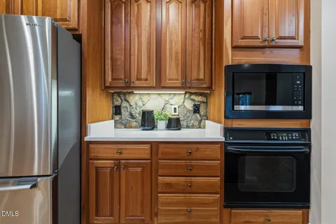 $975,000 | 1505 October Road, Raleigh, NC 27614