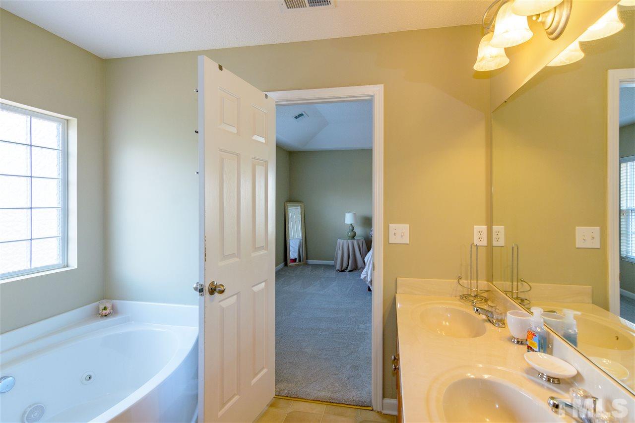 6013 Ricker Road Raleigh, NC 27610 - Photo 16 of 30