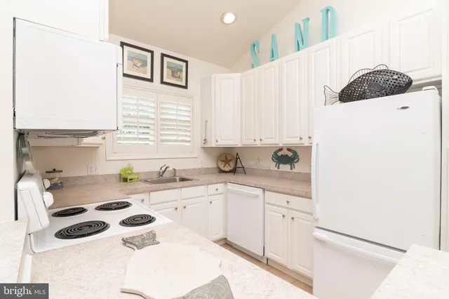 $399,900 | 34677 Villa Circle, Unit 504, Lewes, DE 19958