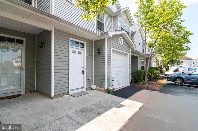 $399,900 | 34677 Villa Circle, Unit 504, Lewes, DE 19958