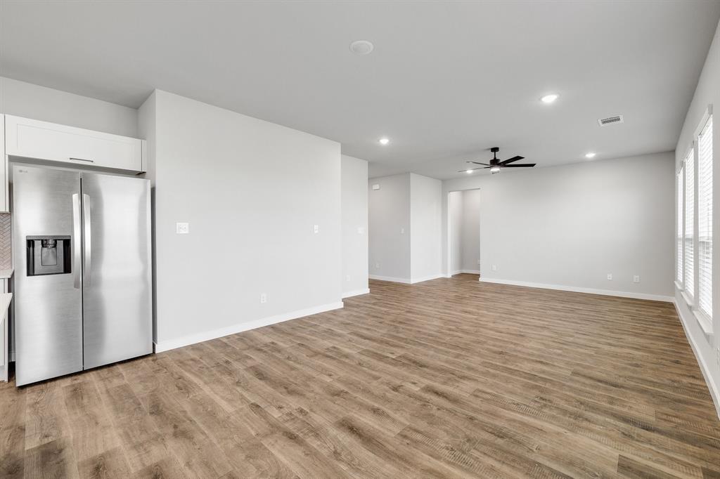 7050-7052 Guilford Road Midlothian, TX 76065 - Photo 25 of 36 a view of empty room