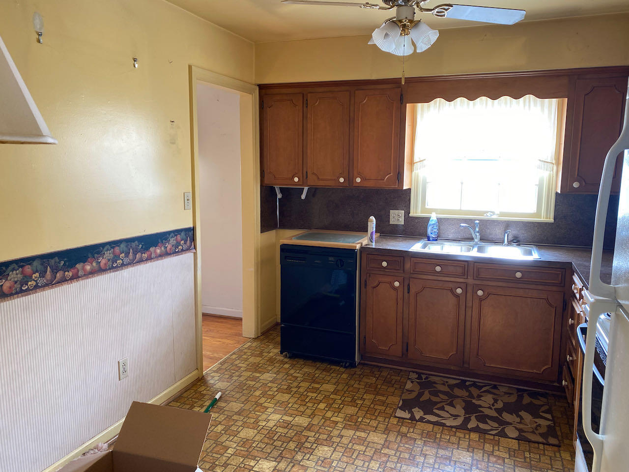 610 Olney Road Vinton, VA 24179 - Photo 11 of 42 a kitchen with a sink cabinets and window