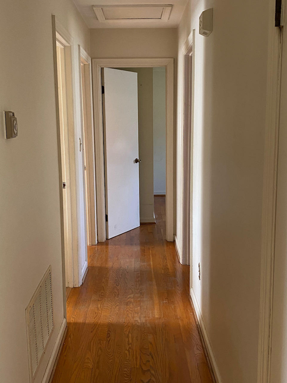 610 Olney Road Vinton, VA 24179 - Photo 13 of 42 a view of a hallway with wooden floor