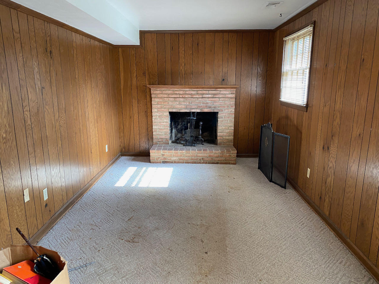 610 Olney Road Vinton, VA 24179 - Photo 22 of 42 a view of an empty room with a fireplace
