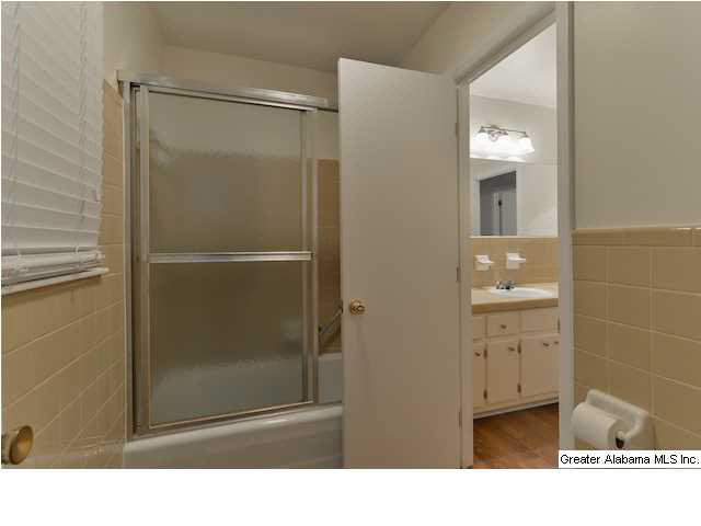 1966 Brewster Road Birmingham, AL 35235 - Photo 20 of 32