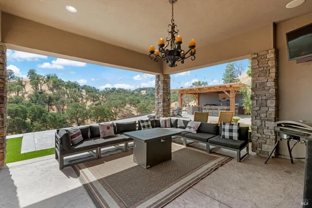 $1,799,000 | 4157 Shelly Lane, Vacaville, CA 95688