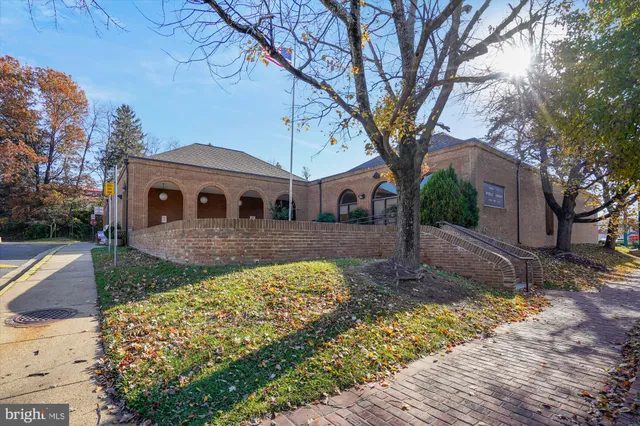 $385,000 | 2791 Centerboro Drive, Unit 484, Vienna, VA 22181