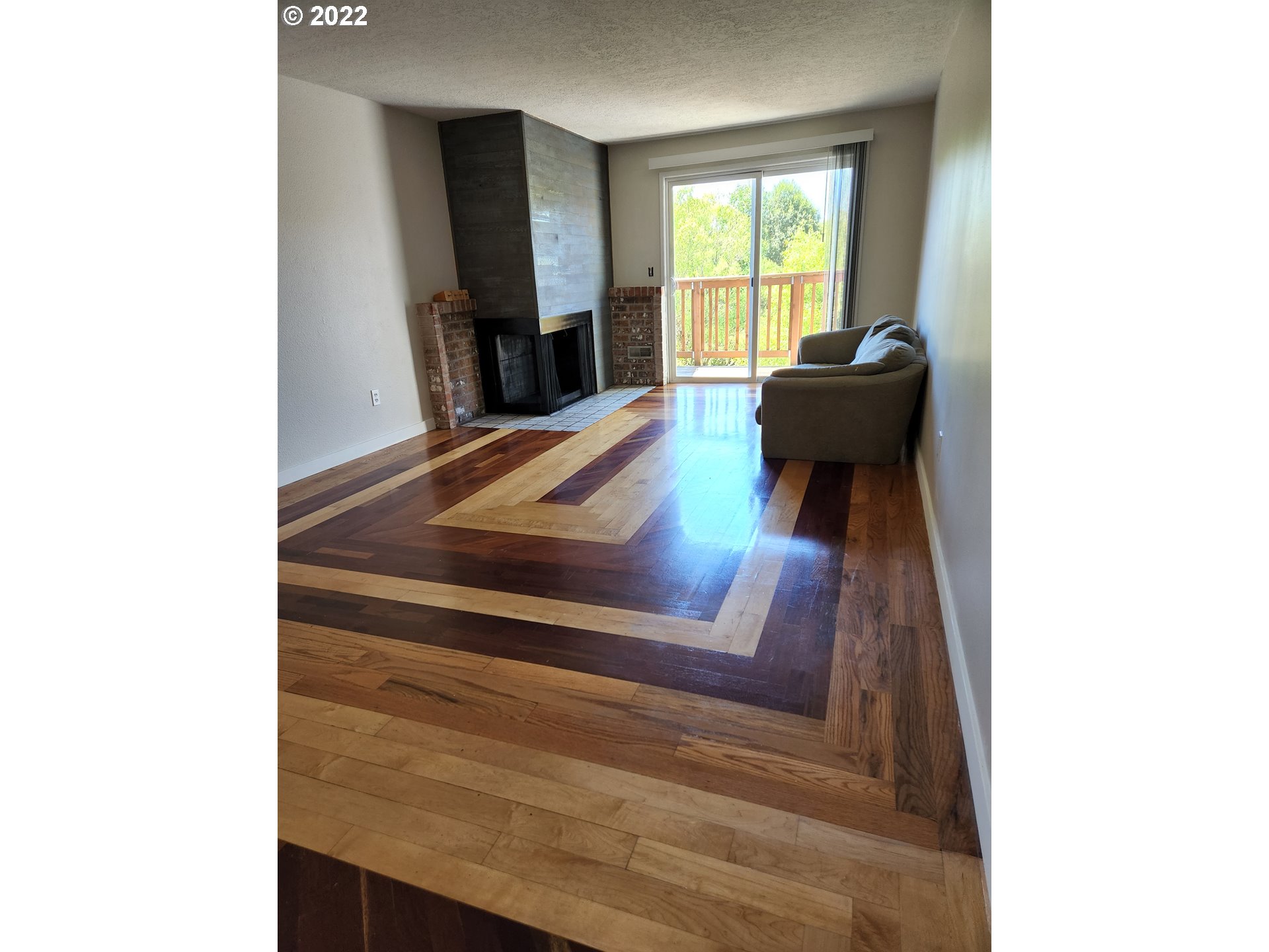 14095 Southwest Walker Road, Unit 65 Beaverton, OR 97005 - Photo 3 of 14 Gallery Image 3