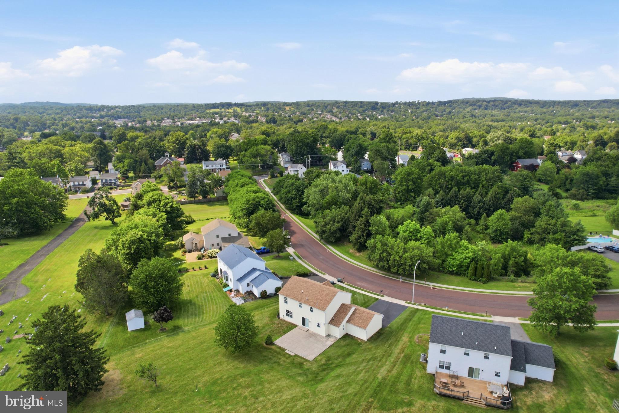 218 Strassburger Road Perkasie, PA 18944 - Photo 8 of 11