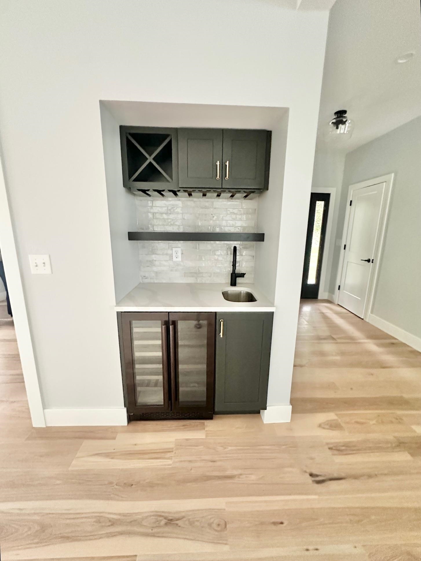 111 Linden Street, Unit 5 Exeter, NH 03833 - Photo 12 of 24