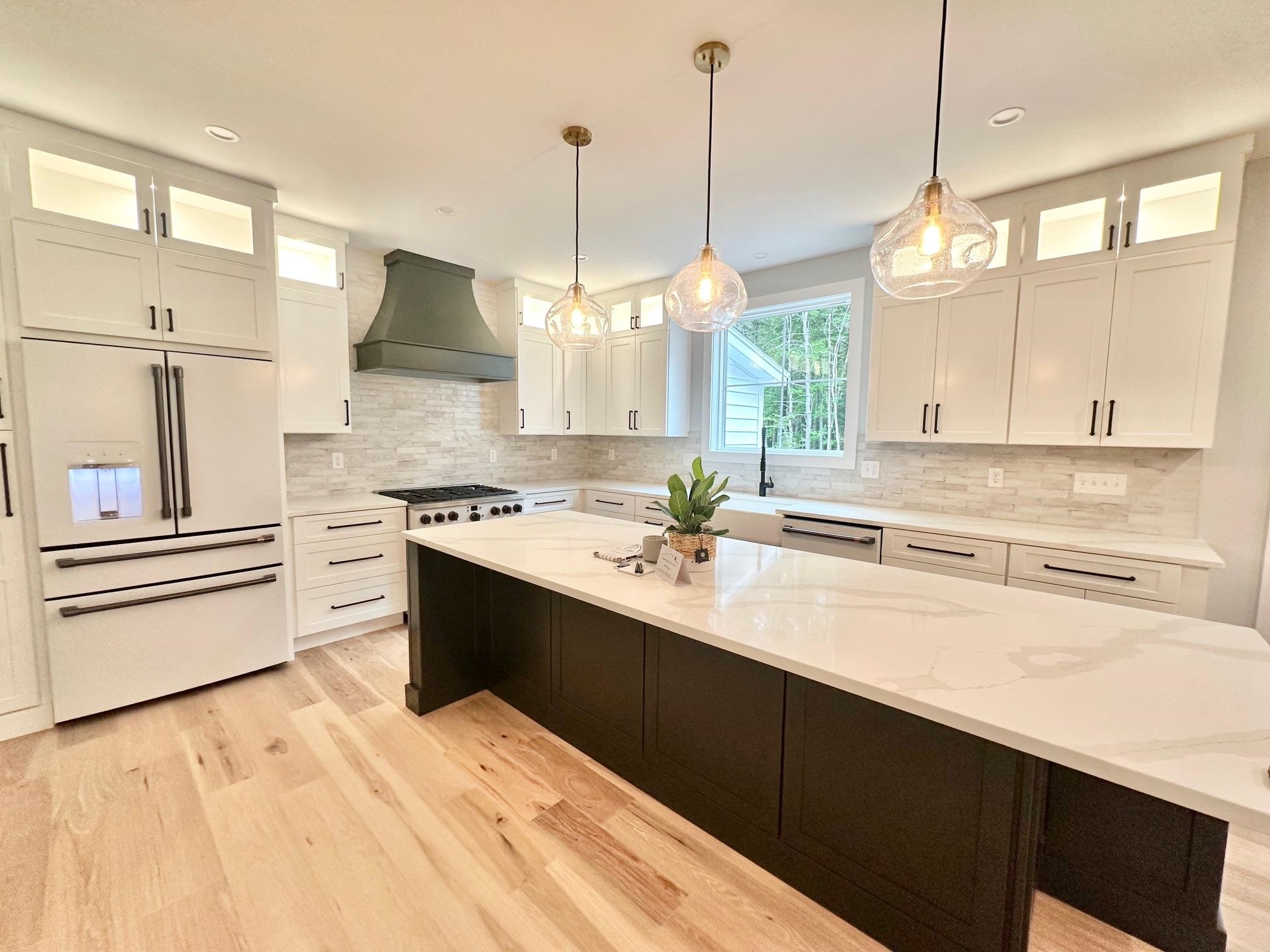 111 Linden Street, Unit 5 Exeter, NH 03833 - Photo 4 of 24