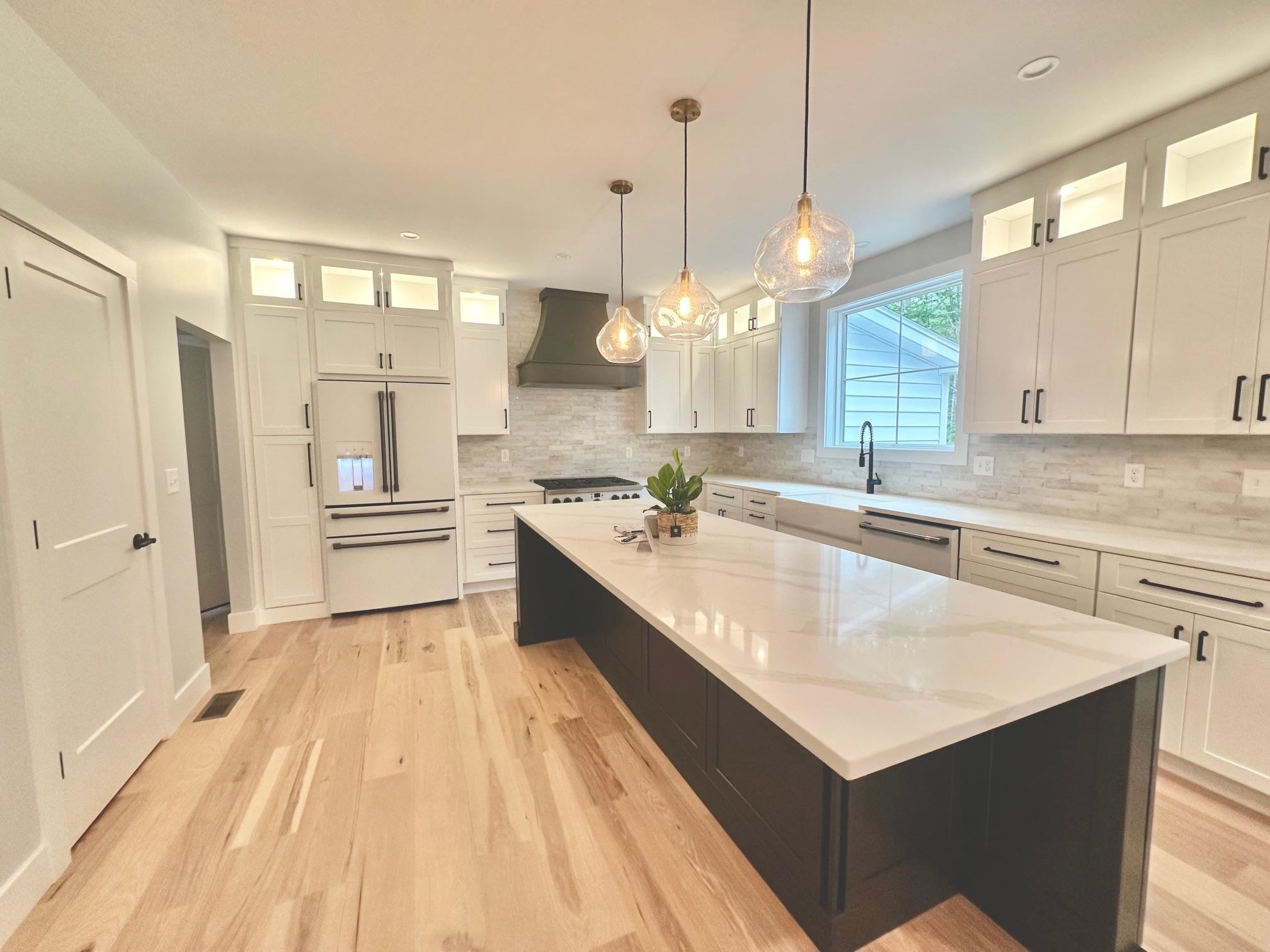 111 Linden Street, Unit 5 Exeter, NH 03833 - Photo 5 of 24