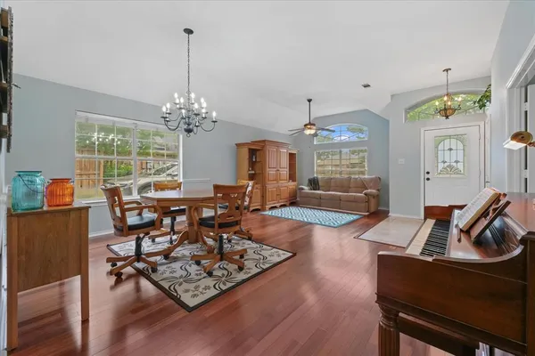 $450,000 | 1420 Stratford Lane, Denton, TX 76209