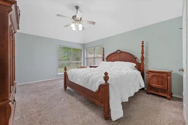 $450,000 | 1420 Stratford Lane, Denton, TX 76209