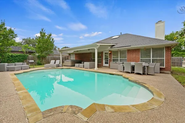 $450,000 | 1420 Stratford Lane, Denton, TX 76209