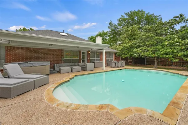 $450,000 | 1420 Stratford Lane, Denton, TX 76209