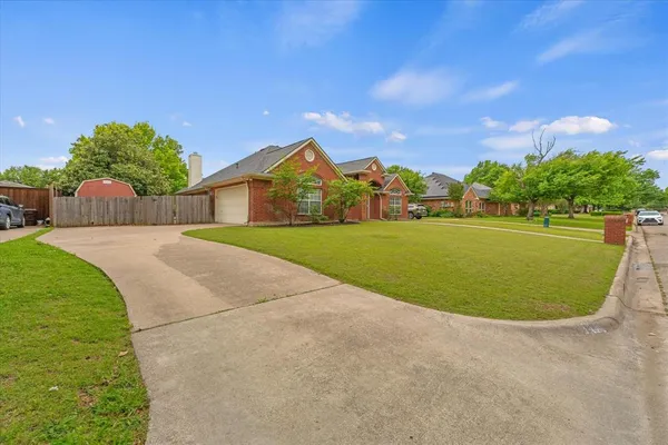 $450,000 | 1420 Stratford Lane, Denton, TX 76209