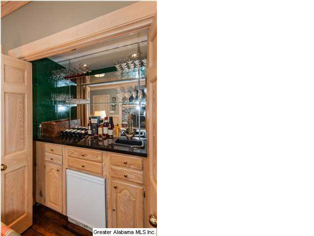 2601 Heathermoor Road Birmingham, AL 35223 - Photo 11 of 32