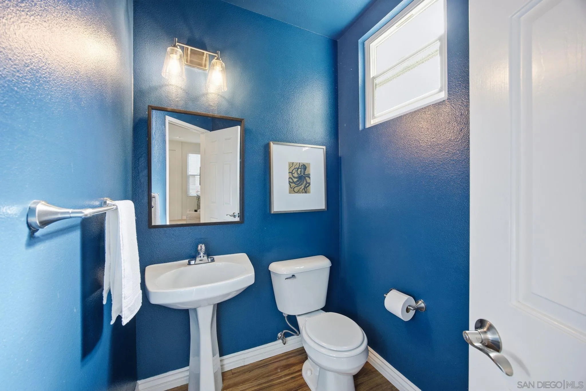 1804 Key Largo Road Vista, CA 92081 - Photo 9 of 22