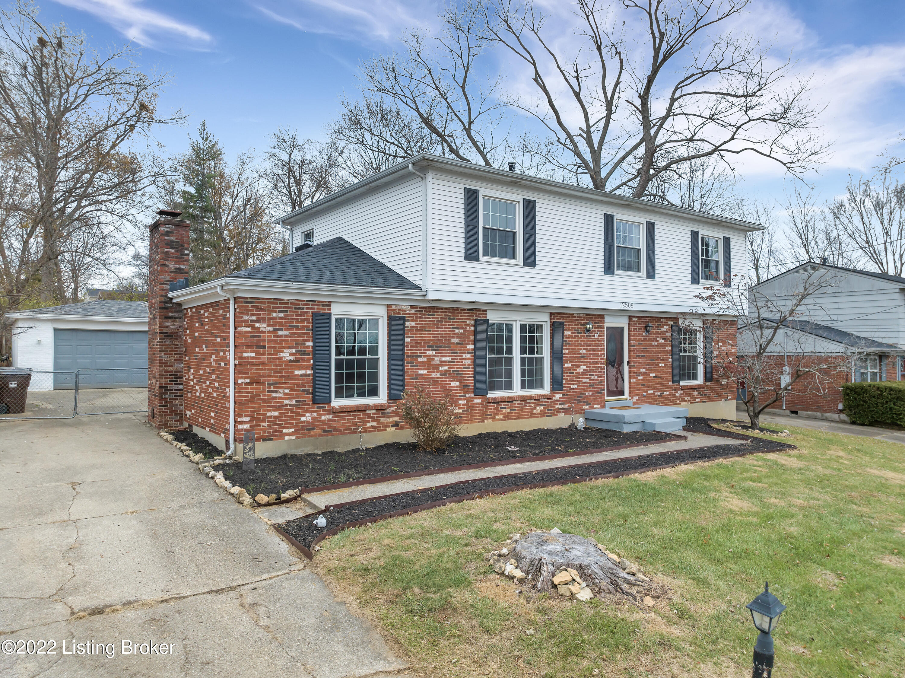 12509 Echo Bridge Road Louisville, KY 40243 - Photo 2 of 47 3 DJI_0763