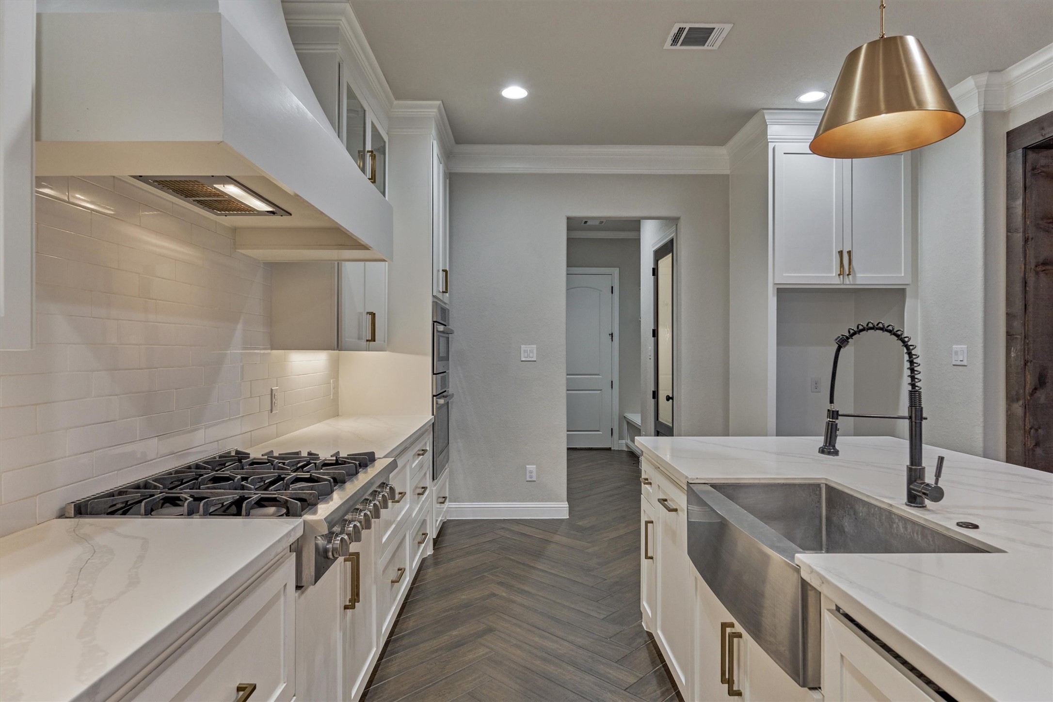 11618 Renaissance Drive Montgomery, TX 77356 - Photo 15 of 48 a kitchen with a sink stove and refrigerator