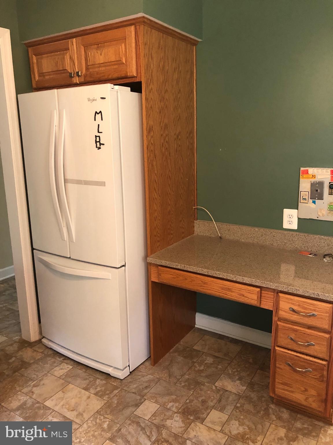 6219 Quinn Road Frederick, MD 21701 - Photo 4 of 26 Kitchen