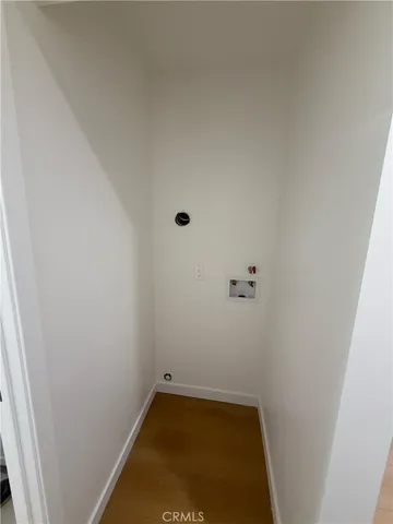 $3,600 | 2215 North Brighton Street, Burbank, CA 91504