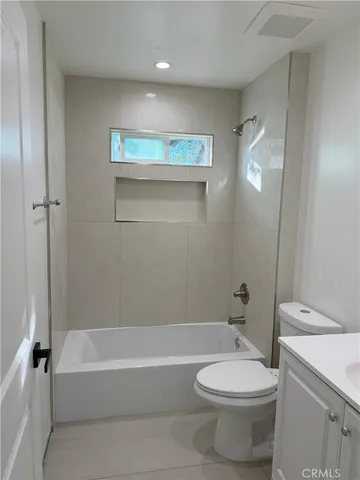 $3,600 | 2215 North Brighton Street, Burbank, CA 91504