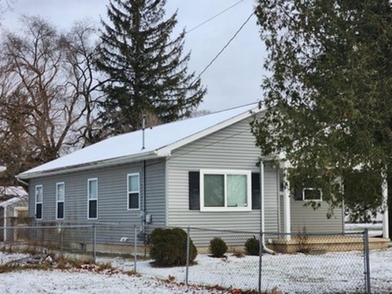 1725 Ribble Street Saginaw, MI 48601 - Photo 1 of 13