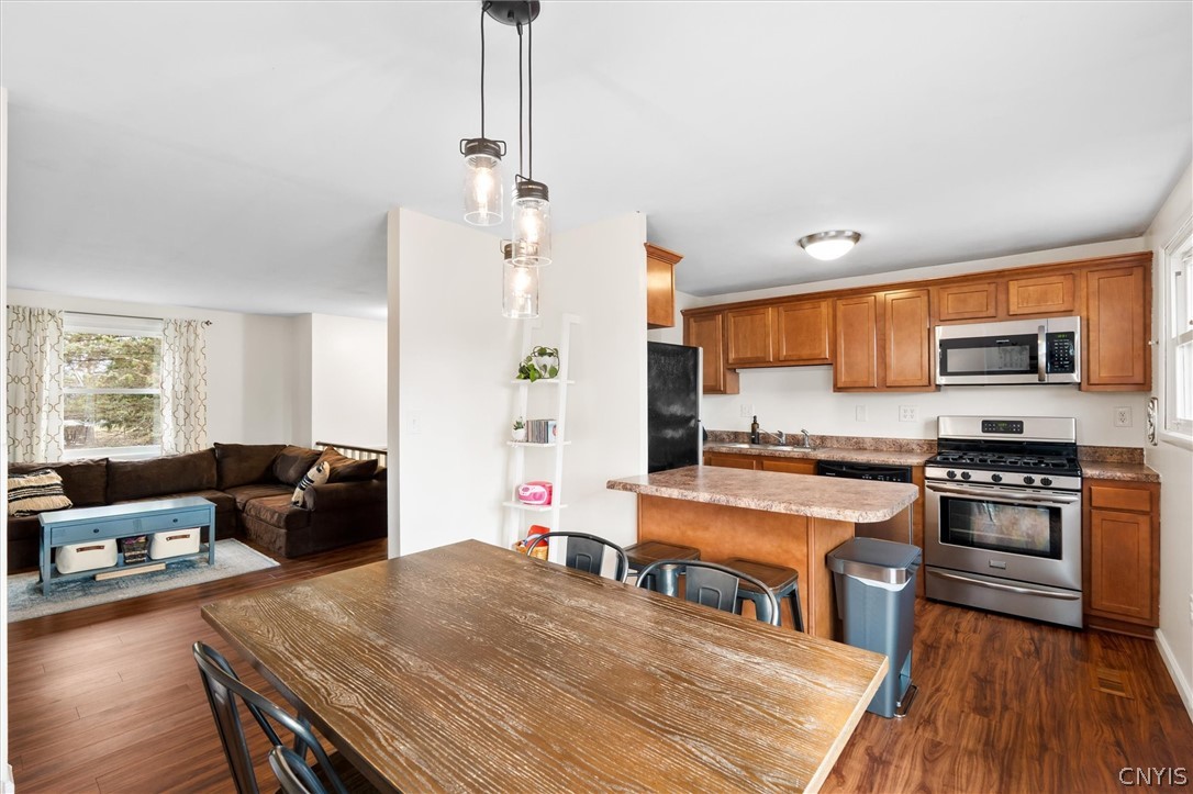 6034 Darby Road Cicero, NY 13039 - Photo 13 of 50